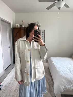 Women's HM Cream Utility Jacket with Button Front